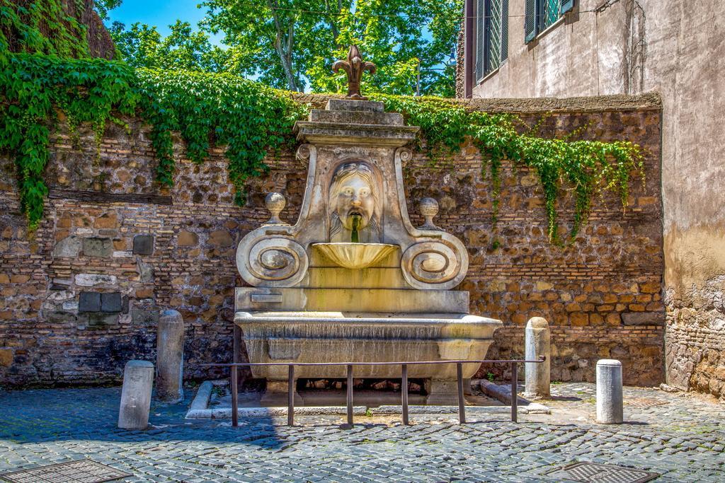 Palazzo Medusa Ρώμη Εξωτερικό φωτογραφία